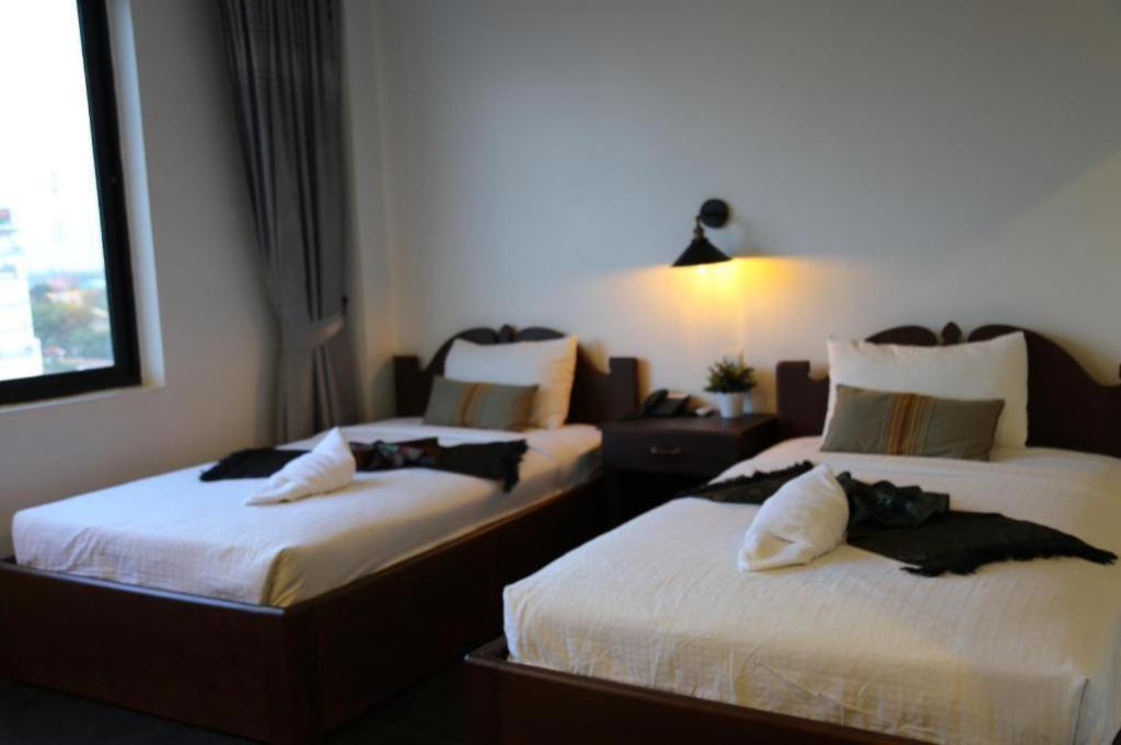 Yeak Loam Hotel Banlung Екстер'єр фото